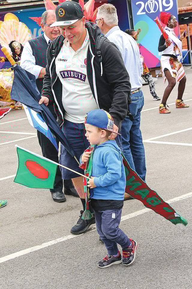 বাংলাদেশের ভিনদেশি সমর্থক
