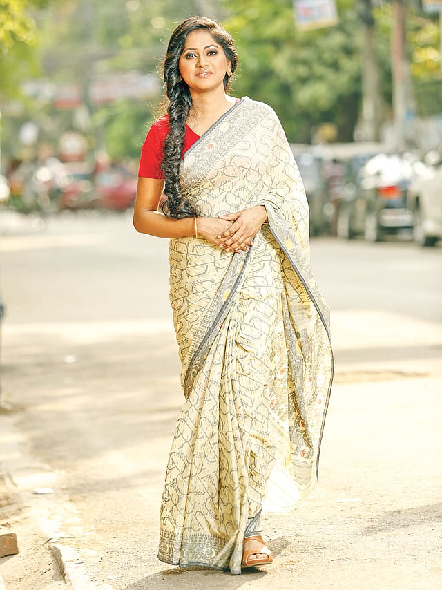 জীবনে প্রথমবার শাড়ি পরলেন তাছলিমা