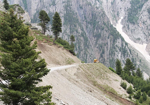 জোজি লা রোড, ভারত। ছবি: সজল জাহিদ