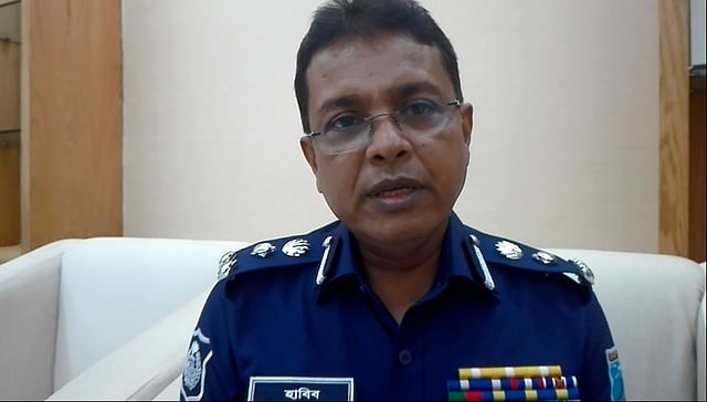 ডিআইজি হাবিবুর রহমান, ঢাকা রেঞ্জ। ছবি: প্রথম আলো
