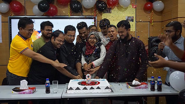 নানা অনুষ্ঠানে দিনব্যাপী ক্যামব্রিয়ান ডিবেটিং সোসাইটির অষ্টম প্রতিষ্ঠাবার্ষিকীতে পালন করেছে। ক্যামব্রিয়ান ক্যাম্পাস ৬, টাওয়ার ক্যাম্পাস, ঢাকা। ছবি: প্রেস বিজ্ঞপ্তি