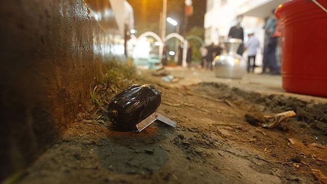 ঘটনাস্থলে পড়ে আছে বিস্ফোরক বস্তু। ফাইল ছবি