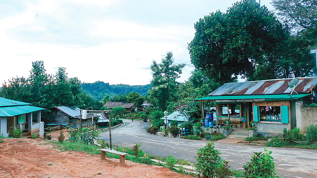 মুনলাই পাড়ার পরিচ্ছন্নতা চোখে পড়ার মতো