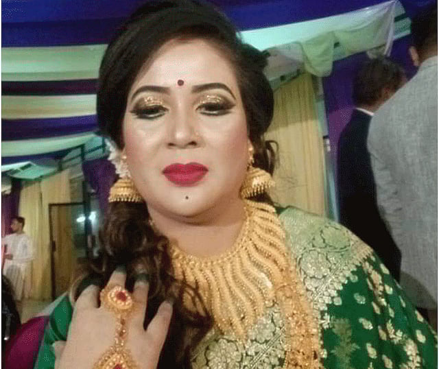 ইসমাইল হোসেন চৌধুরী সম্রাটের স্ত্রী শারমিন চৌধুরী। ছবি: ফেসবুক থেকে নেওয়া