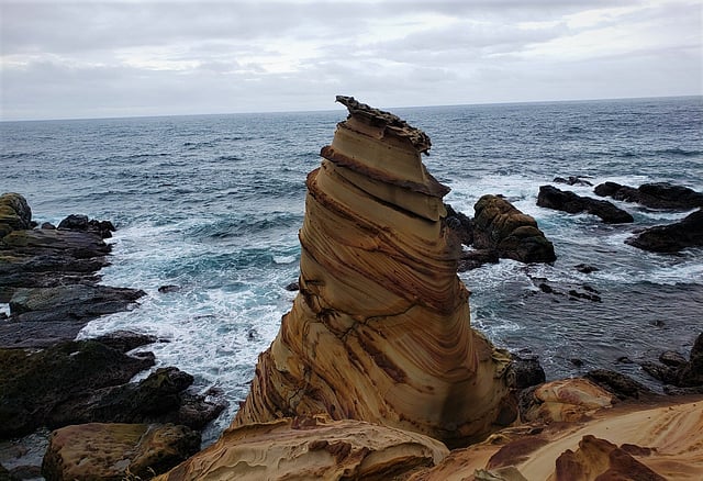 পাহাড় আর সাগরঘেরা প্রকৃতি হচ্ছে তাইওয়ানের আরেক আকর্ষণ। ছবি: প্রথম আলো
