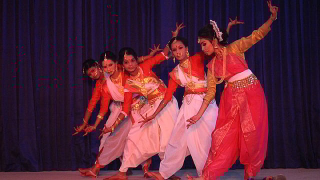 নারায়ণকুল ড্রিম মডেল স্কুল অ্যান্ড কলেজের বার্ষিক সাংস্কৃতিক প্রতিযোগিতায় অন্যান্য স্কুলের শিক্ষার্থীরাও অংশগ্রহণ করে। ছবি: সায়েক সজীব