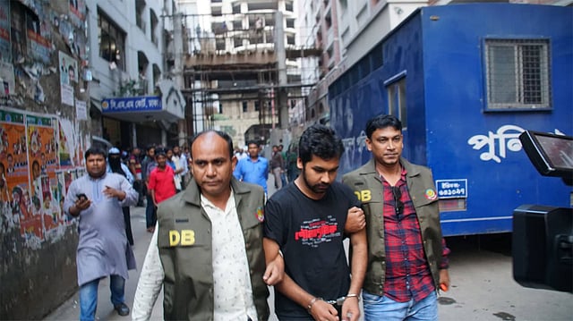 আদালতে স্বীকারোক্তিমূলক জবানবন্দি দিয়েছেন আবরার হত্যা মামলার আসামি মেফতাহুল ইসলাম। ছবি: প্রথম আলো