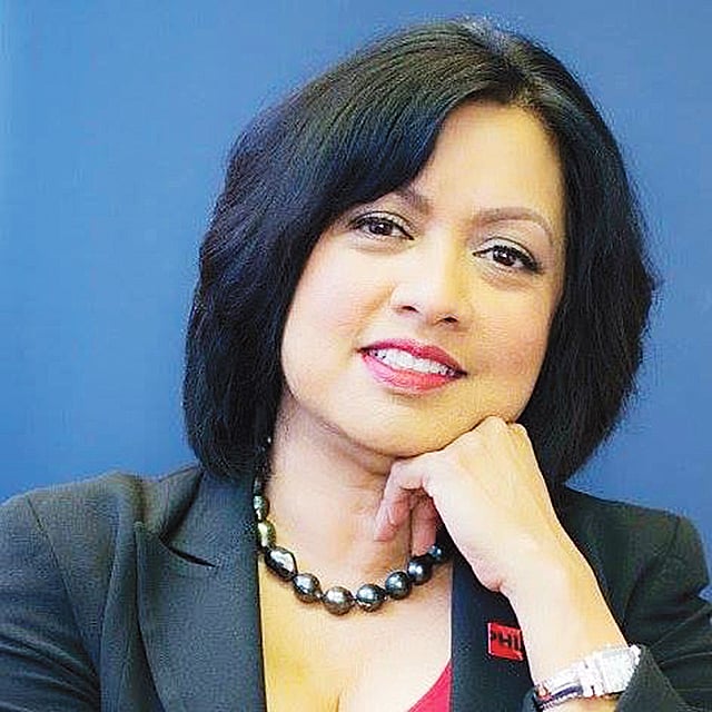 নিনা আহমেদ