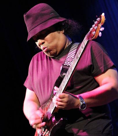 আইয়ুব বাচ্চু। ছবি: ফেসবুক থেকে নেওয়া