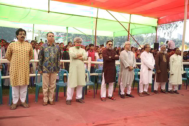 উদ্বোধনী অনুষ্ঠানে উপস্থিত ছিলেন শিল্পী, তারকা ও গুণীজনেরা। ছবি: আবদুস সালাম