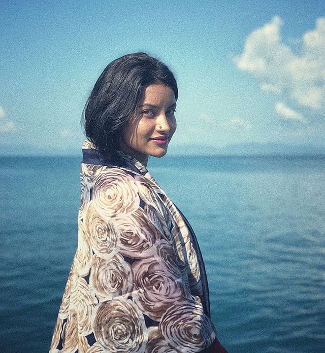 সেন্ট মার্টিনে ‘হাওয়া’ ছবির আরেক শিল্পী নাজিফা তুশি। ছবি: সংগৃহীত