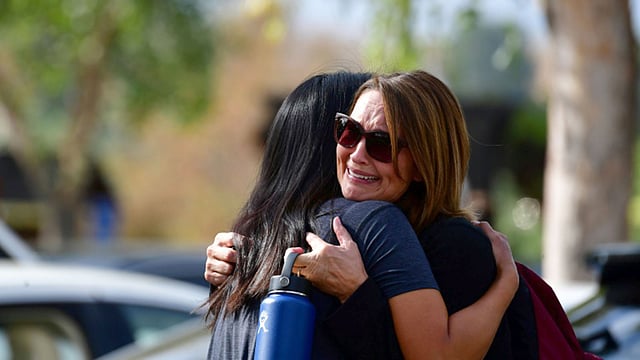 যুক্তরাষ্ট্রের স্কুলগুলোতে বন্দুক হামলার ঘটনা বেড়েই চলছে। ছবি: এএফপি