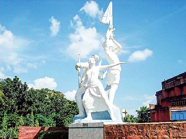 বিজয়–৭১, ভাস্কর: শ্যামল চৌধুরী