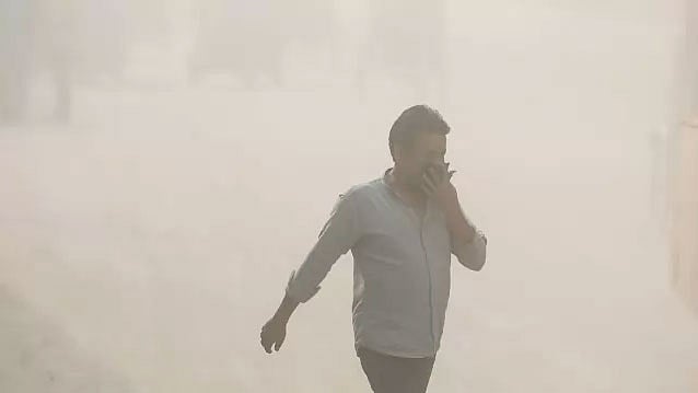 বায়ুদূষণ নিয়ে যুক্তরাজ্যের গবেষণাটির ফলাফল বাংলাদেশের জন্য খুবই প্রাসঙ্গিক। ফাইল ছবি