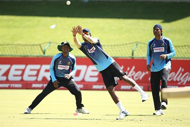 অনুশীলনে বাংলাদেশ অনূর্ধ্ব-১৯ দল। ছবি: ক্রিকেট ওয়ার্ল্ড কাপ টুইটার পেজ