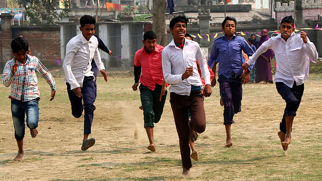 প্রতিযোগীরা প্রাণবন্ত