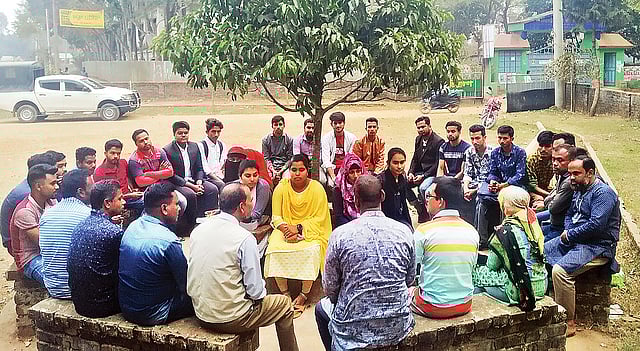 কমলগঞ্জের আদমপুর বন বিট এলাকাসংলগ্ন কালেঞ্জী খাসিয়াপুঞ্জি। ছবি: প্রথম আলো