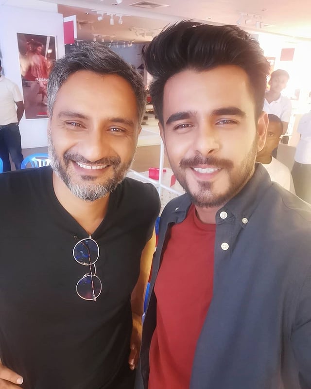 তিনি ‘অ্যাডভেঞ্চার অব সুন্দরবন’ ছবিতে সিয়াম আহমেদের কোচ আশিক খন্দকার।