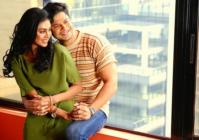 ‘পাঞ্চ’ সিনেমার দৃশ্যে নিলয় ও মেঘলা মুক্তা। ছবি-সংগৃহীত