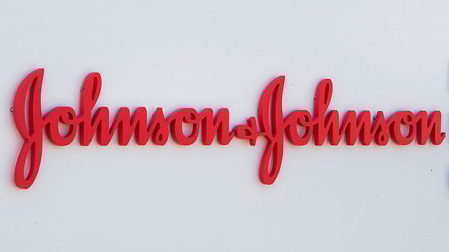 জনসন অ্যান্ড জনসন বলেছে, জানুয়ারি মাস থেকেই ভ্যাকসিন তৈরিতে কাজ শুরু করেছে তারা। ছবি: রয়টার্স