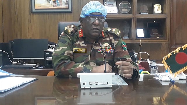 ঢাকা মেডিকেল কলেজ হাসপাতালের পরিচালক ব্রিগেডিয়ার জেনারেল এ কে এম নাসির উদ্দিন। ছবি: আসাদুজ্জামান