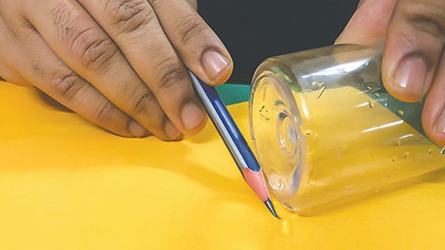 ছবি : নকশা