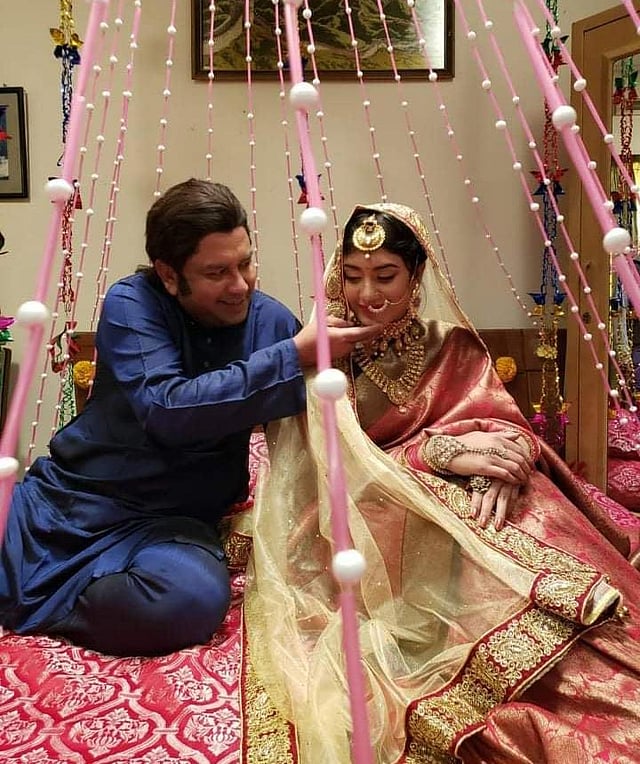 বাসর ঘরে ইস্কান্দার শাহ ও টুম্পা মনি। ছবি: সংগৃহীত