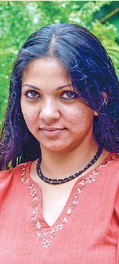 আনুশেহ আনাদিল