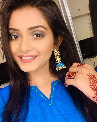 দুই মাস ধরে বাসায় ছোট পর্দার জনপ্রিয় মুখ তানজিন তিশা।