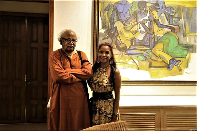 বরেণ্য শিল্পী রফিকুন নবীর সঙ্গে, ঢাকা, ২০১৮। ছবি: শেফালী রনটির ফেসবুক পেজ