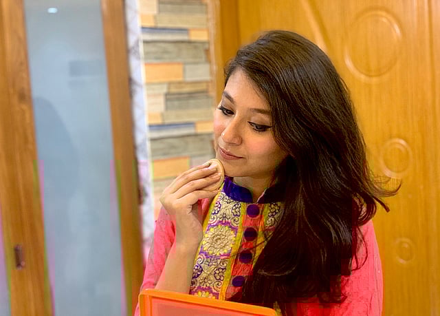 মডেল: জেনিফার কামাল, ছবি: নকশা