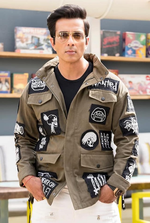 সোনু সুদ। ছবি: ইনস্টাগ্রাম