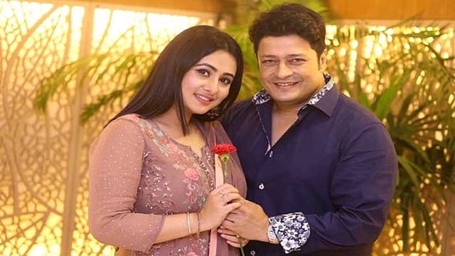 ফেরদৌসের এবারের জন্মদিনে সবার আগে ফোন করে পূর্ণিমা বলেন, `আমি জানি এরপর ফোন করে তোমাকে পাব না।` ছবি: সংগৃহীত