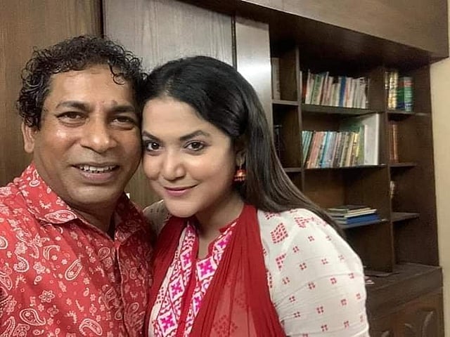 ‘বড়লোকের বেটি’ নাটকে মোশাররফ করিমের সহশিল্পী ঊর্মিলা শ্রাবন্তী কর। ছবি: সংগৃহীত