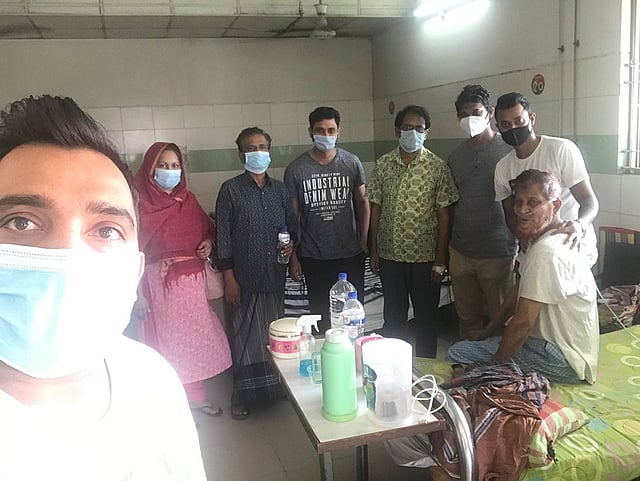 এক রুমের সবাই যখন করোনামুক্ত হলেন