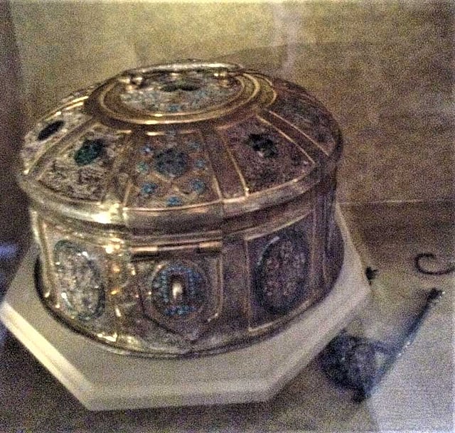 পানের ডাবর, ক্লাইভ মিউজিয়াম, পুউইস ক্যাসল, ওয়েলসপুল। ছবি: লেখক