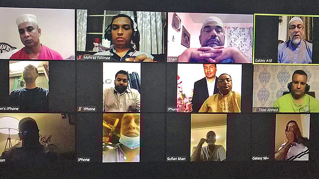 ভার্চ্যুয়াল দোয়া মাহফিলে সংগঠনের সদস্য ও অতিথিরা