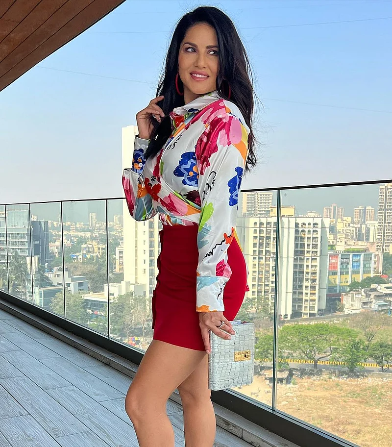 সানি লিওনি