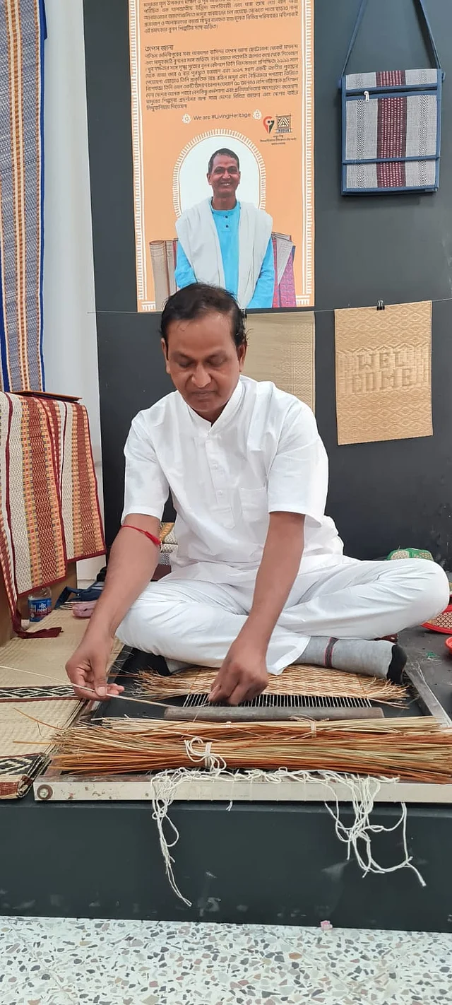 মেদিনীপুরের বাসিন্দা তাপস জানা