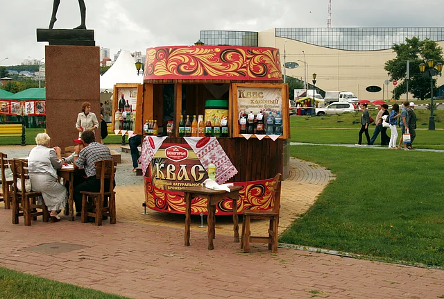 পৃথিবীর অন্যতম জনপ্রিয় পানীয় কেভাস