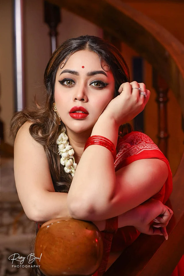 ভাবনার বডি ল্যাঙ্গুয়েজেও তাঁর প্রিয় অভিনেত্রীর অনুপ্রেরণা