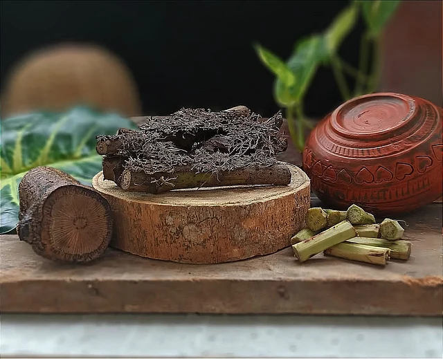 দেহে কোলেস্টেরলের মাত্রা কমিয়ে এটি হৃদ্রোগ প্রতিরোধ করতে সাহায্য করে