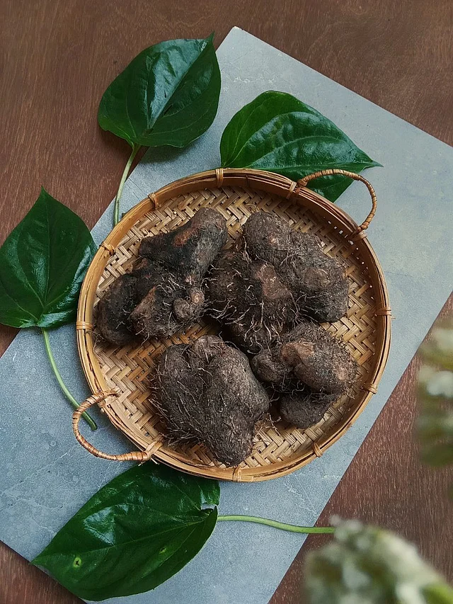 হাড়ের স্বাস্থ্য সুরক্ষায় দারুণ ভূমিকা রাখে মেটে আলু