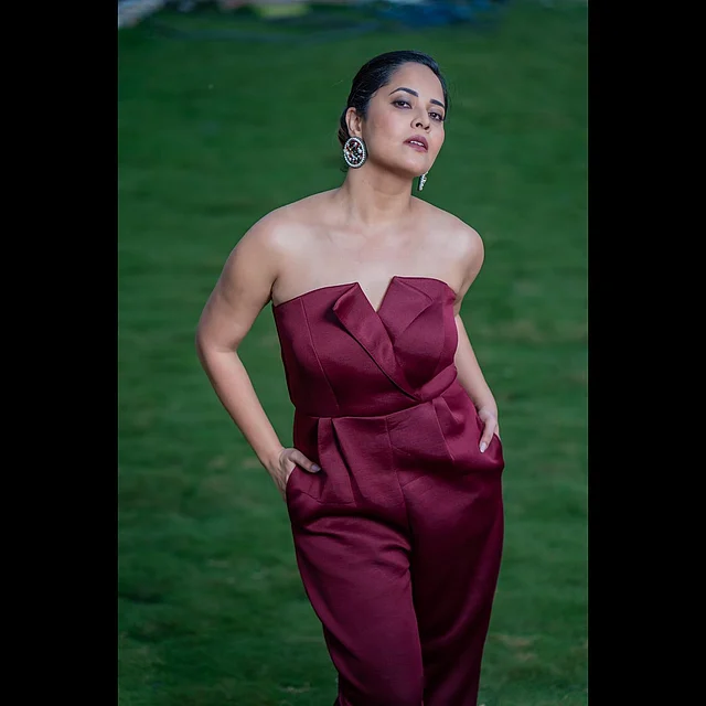 মাঝে মাঝে এমন ওয়েস্টার্নেও দেখা মেলে তাঁর