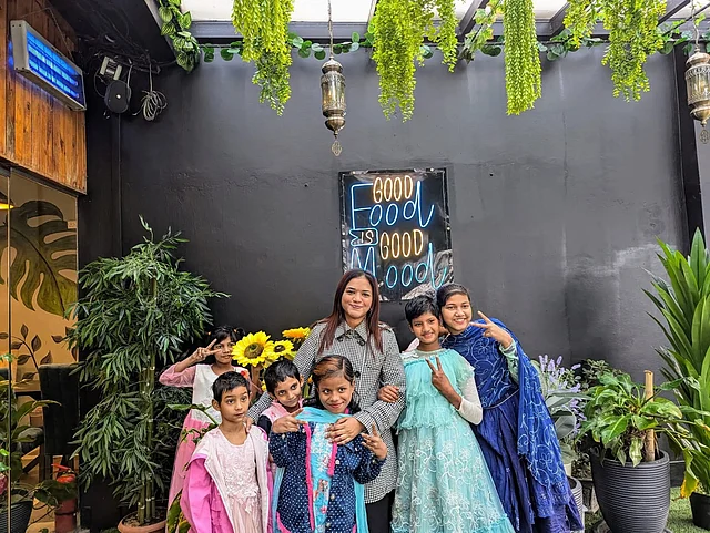 এই ক্যাফের মাধ্যমেই নানা মানবিক কাজে যুক্ত থাকতে চান এভাবে জান্নাতুল