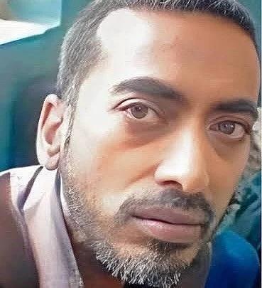 ভারত জৈন নামের এক ভারতীয় ভিক্ষুক উঠে এসেছেন আলোচনায়