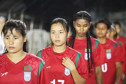 ওরা দেশের প্রতিনিধি