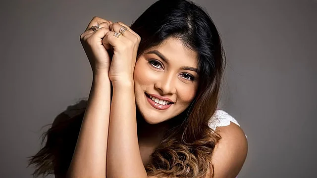 কন্টেন্ট তৈরির কৌশল শেখাবেন টয়া