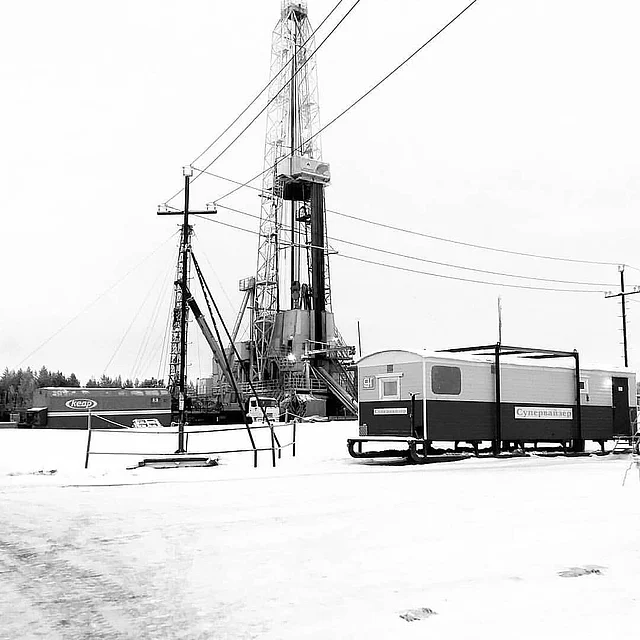 বিশ্বের অন্যতম বৃহৎ জ্বালানি শক্তি রাশিয়া শুধু তেল নয়, গ্যাস সম্পদেও শীর্ষে। ইউরোপ ও এশিয়ার জ্বালানি নিরাপত্তায় দেশটির ভূমিকা অত্যন্ত গুরুত্বপূর্ণ।