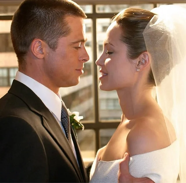 দীর্ঘ সময় আলাদা থাকা ব্র্যাড পিট ও অ্যাঞ্জেলিনা জোলির মতো প্রেমময় কাপলেরও সম্পর্কের দূরত্ব বাড়ায়